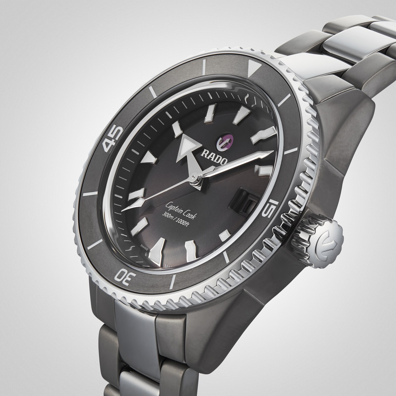 Replica Rado Captain Cook High-Tech Ceramic Diver R32144102