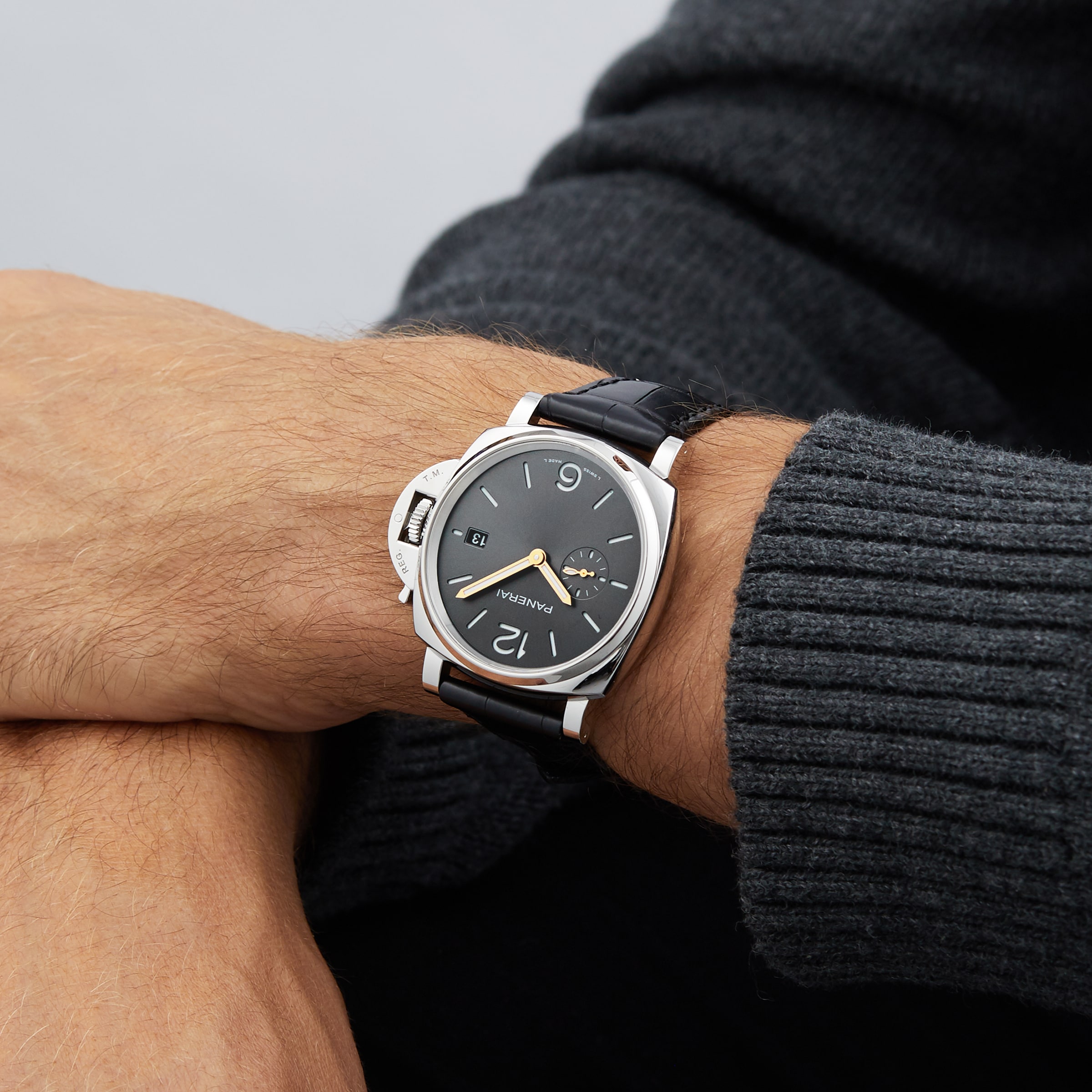 Replica Panerai Luminor Due 42mm PAM01250 6 Replica Panerai Luminor Due 42mm PAM01250