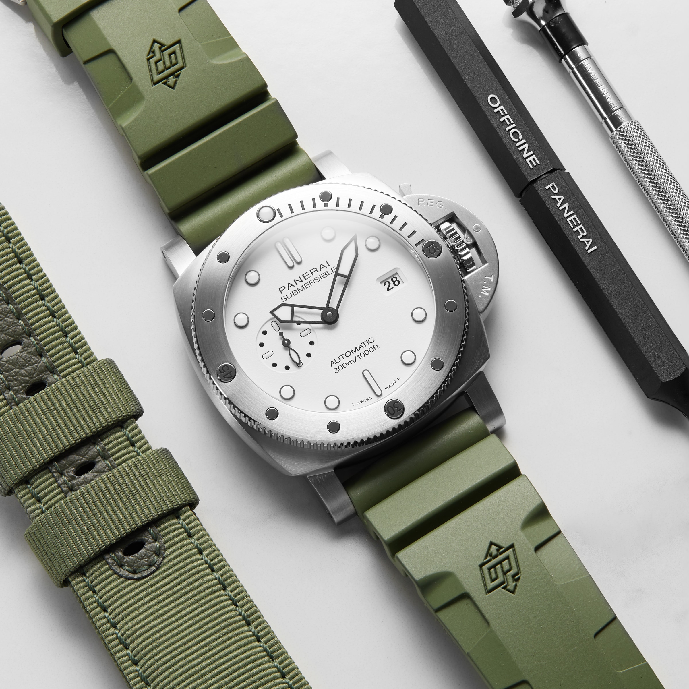Replica Panerai Submersible QuarantaQuattro Bianco PAM01226 6 Replica Panerai Submersible QuarantaQuattro Bianco PAM01226