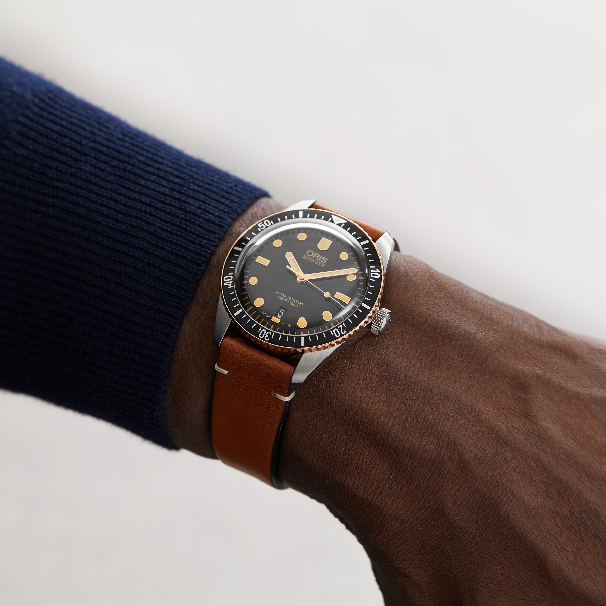 Replica Oris Divers Sixty Five 40mm Mens details 01 733 7707 4354-07 5 20 45 6 Replica Oris Divers Sixty Five 40mm Mens details 01 733 7707 4354-07 5 20 45