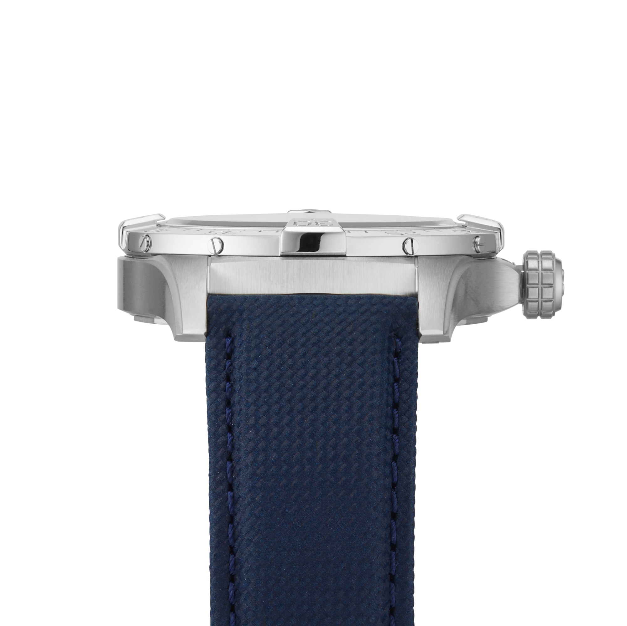 Replica Breitling Avenger Automatic 42mm Mens details Blue Leather A17328101C1X1 6 Replica Breitling Avenger Automatic 42mm Mens details Blue Leather A17328101C1X1
