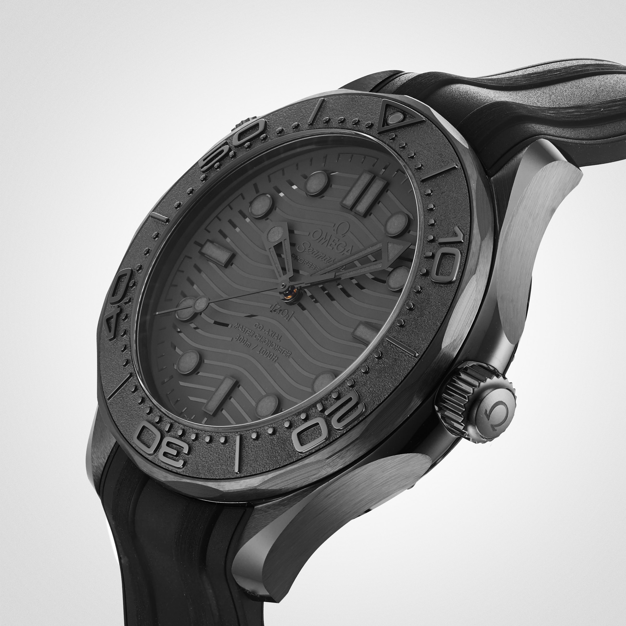 Replica Omega Seamaster Diver 300 Co-Axial Master Chronometer 43.5mm Black Black O21092442001003