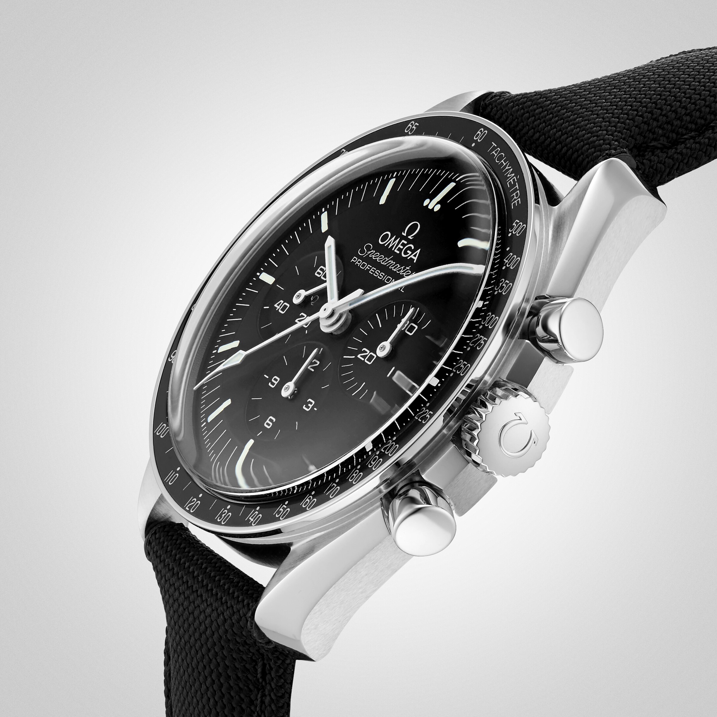 Replica Omega New 2021 Speedmaster Moonwatch Professional Co-Axial Master Chronometer 42mm Mens O31032425001001