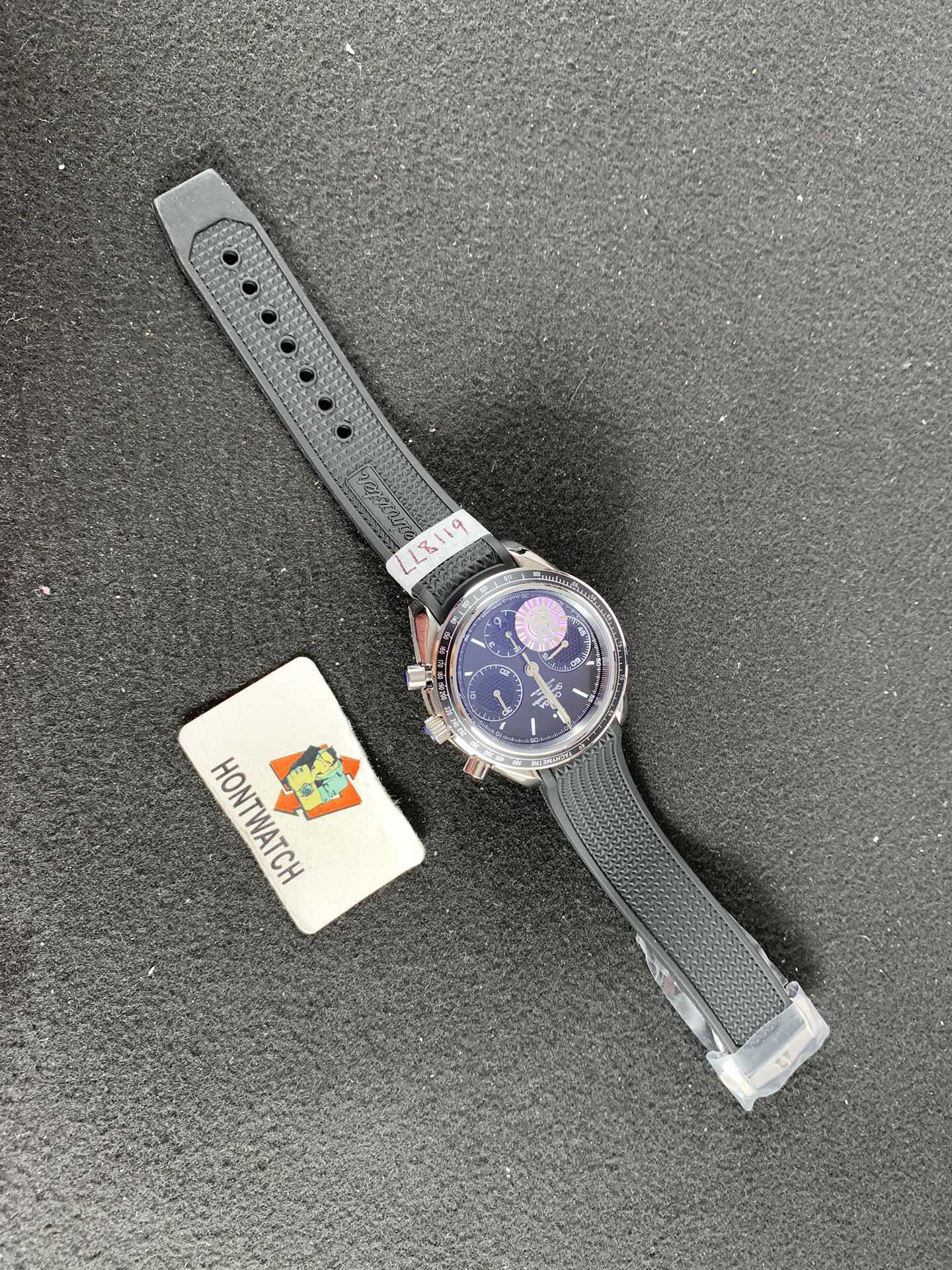 Replica Omega Men Speedmaster 326.32.40.50.01.001