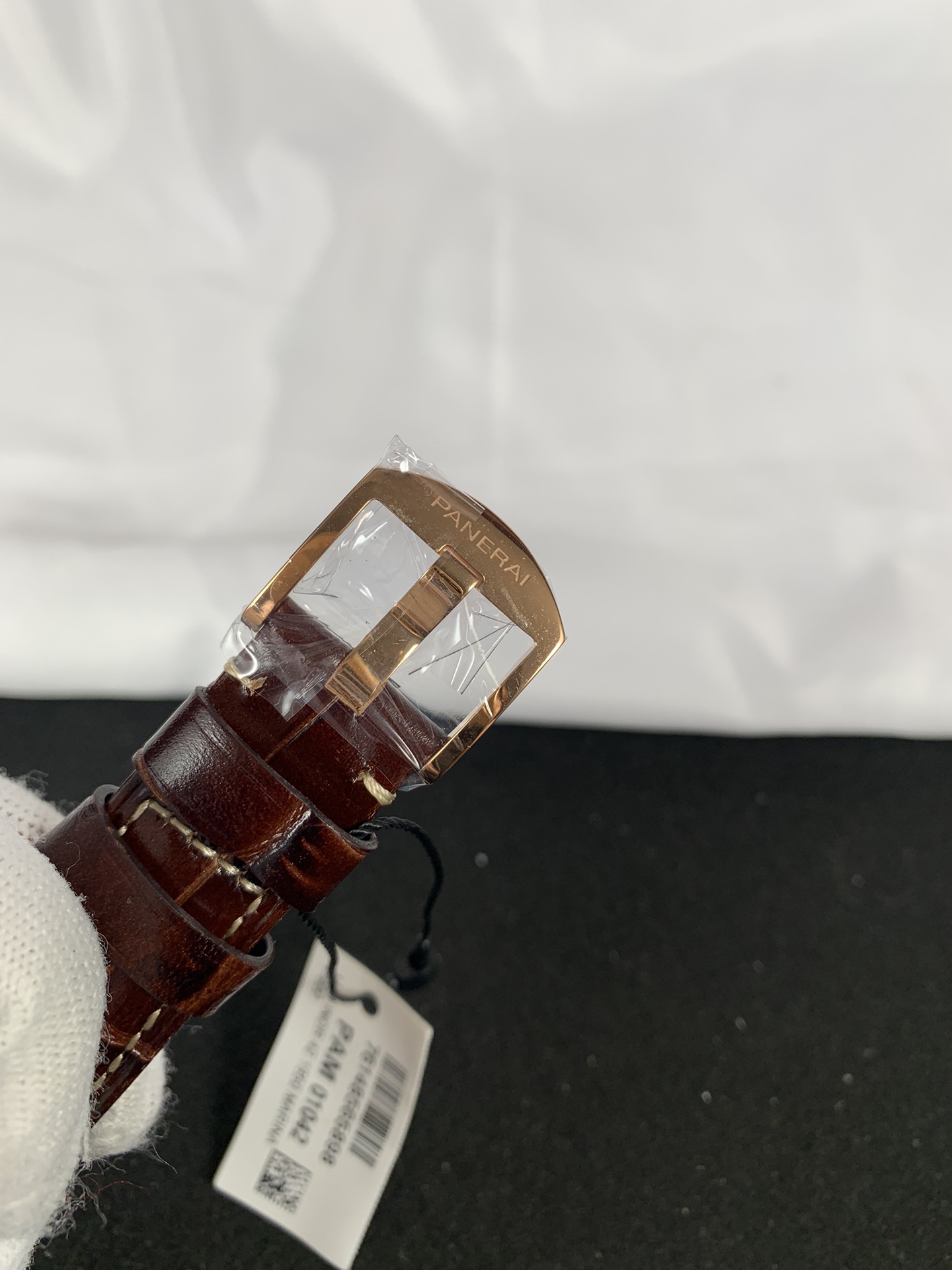 Replica Panerai Men Luminor Pam01041 7 Replica Panerai Men Luminor Pam01041