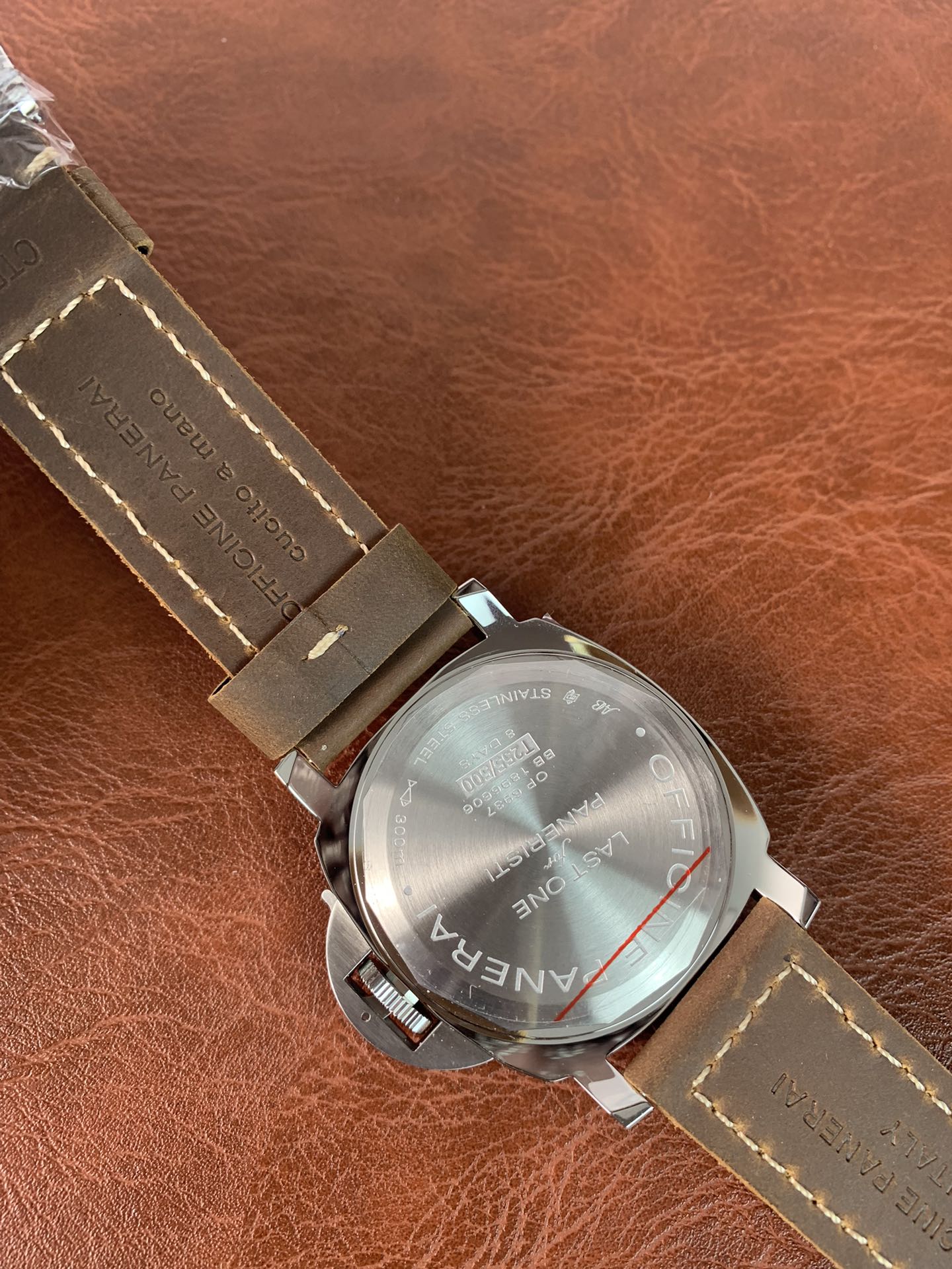 Replica Panerai Men Luminor PAM00911 7 Replica Panerai Men Luminor PAM00911