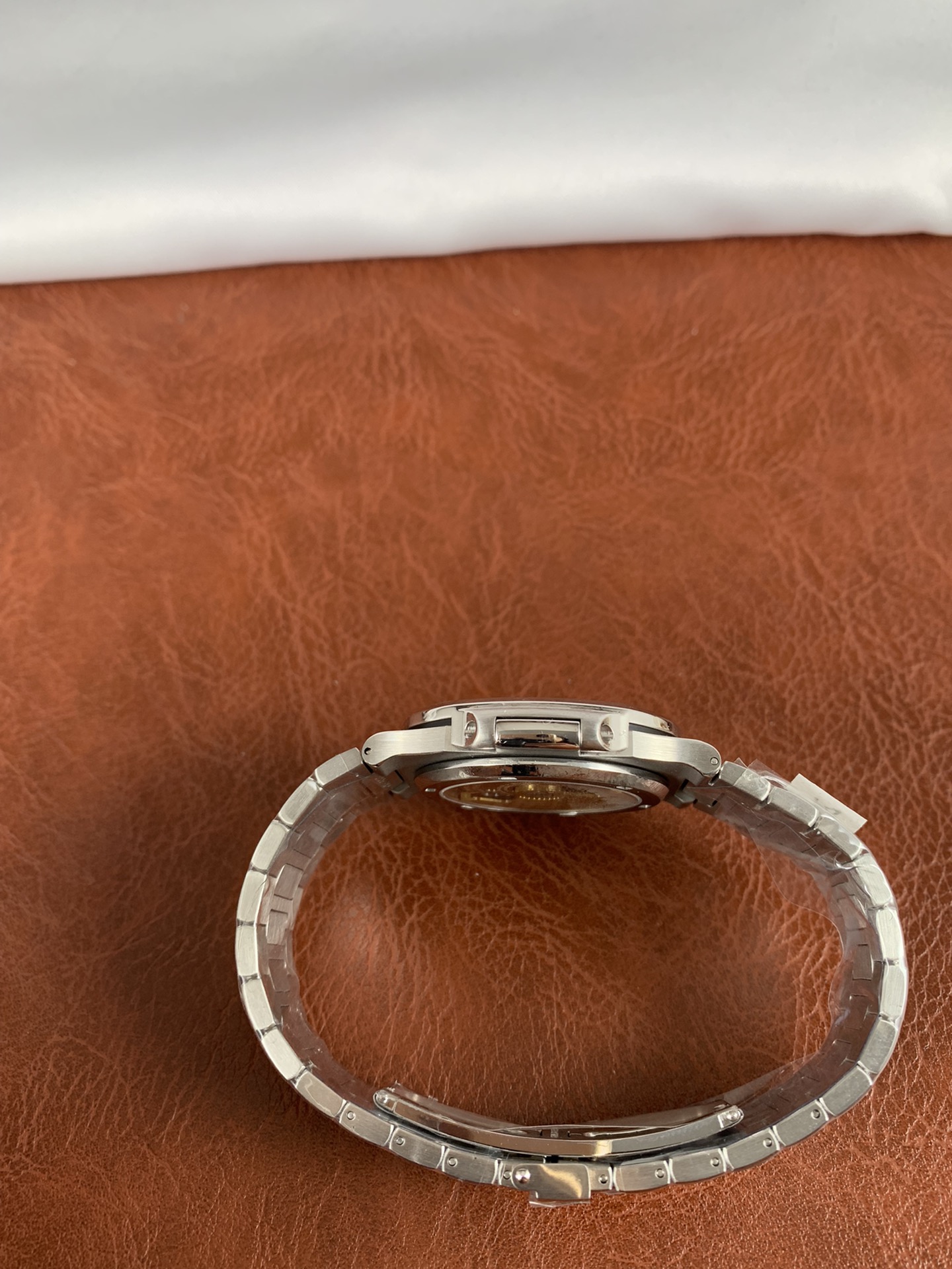 Replica Patek Philippe Men 5711