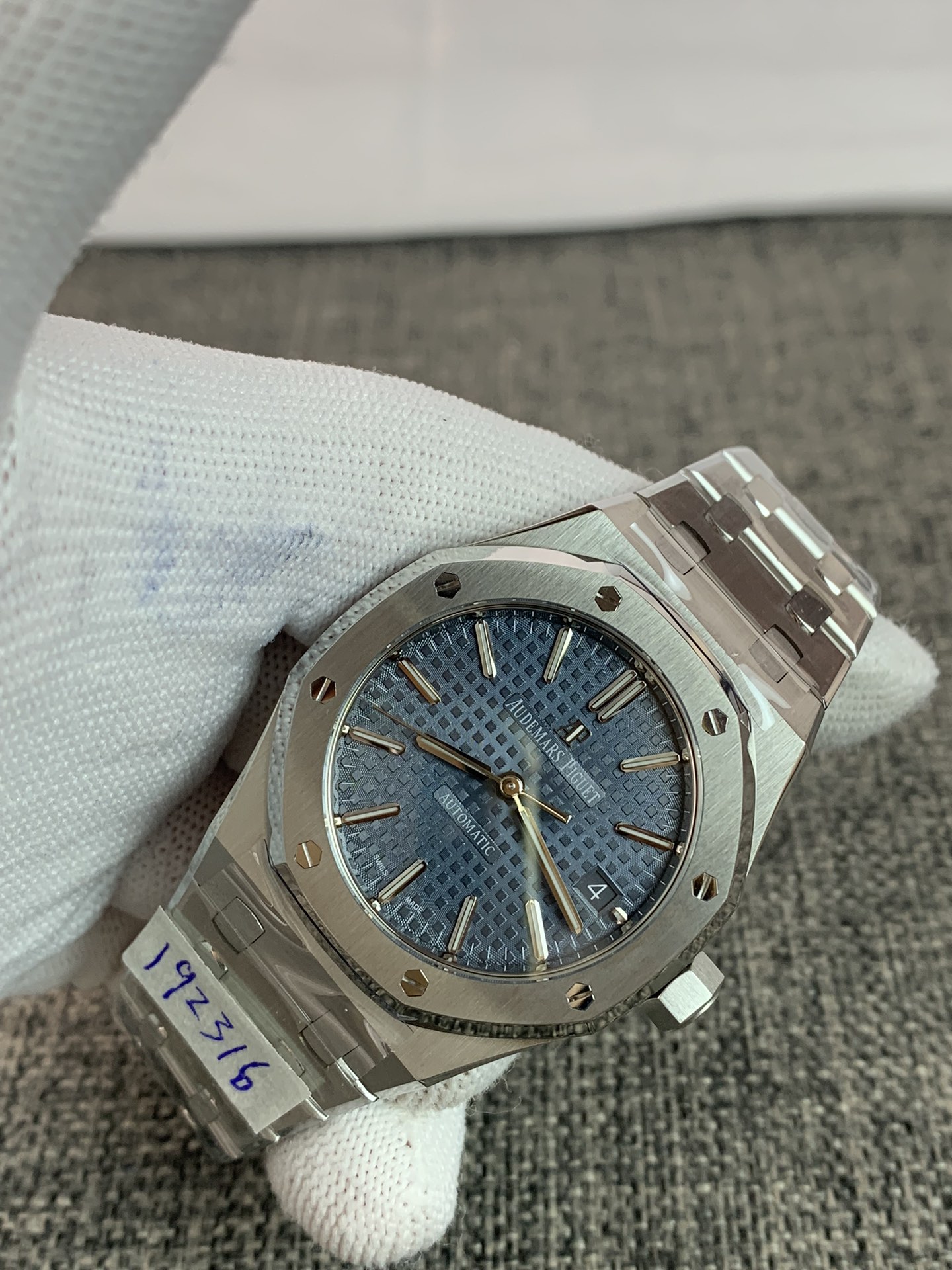 Replica Audemars Piguet Men Royal Oak 15500