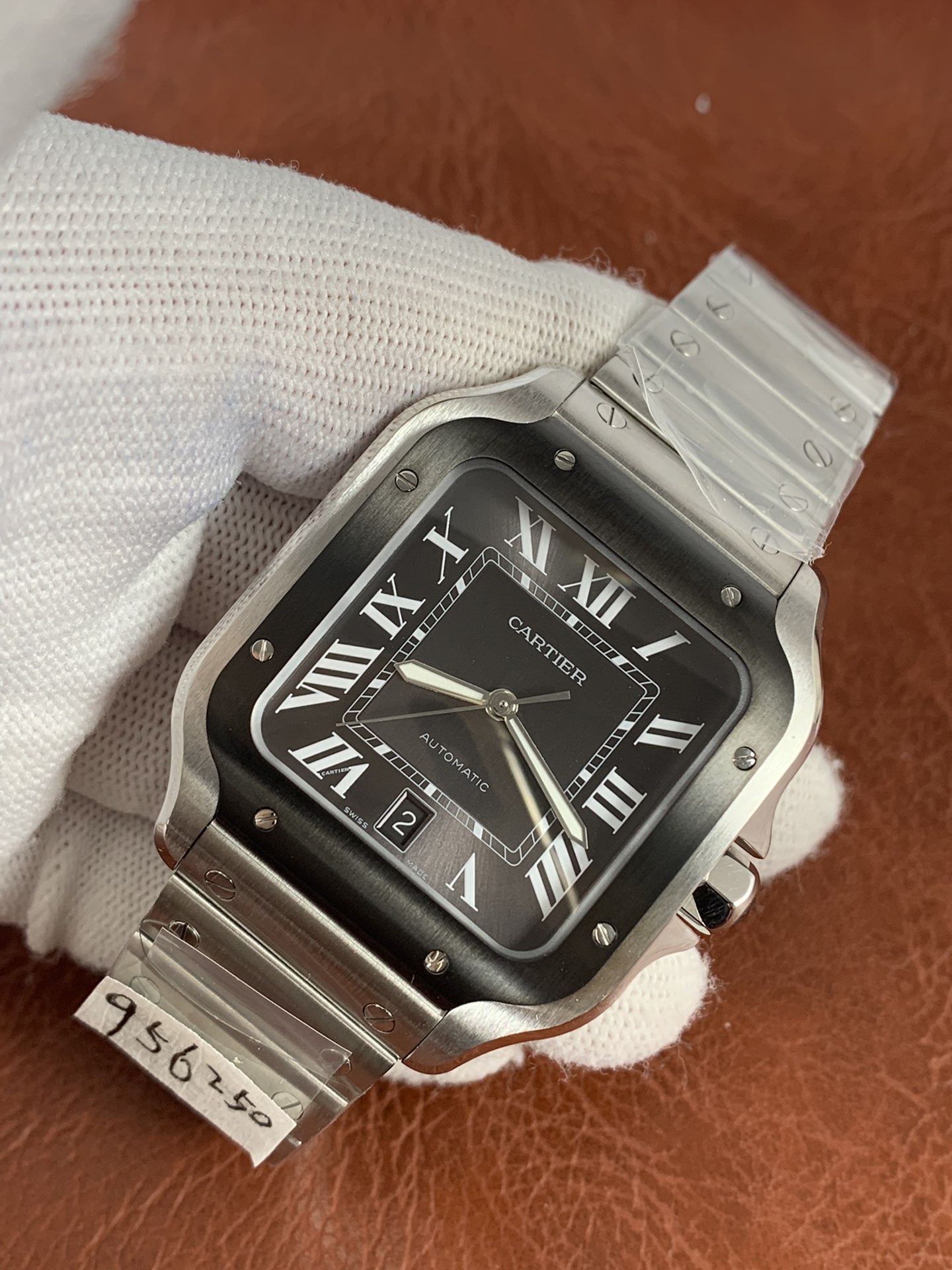 Replica Cartier Men Santos De Cartier