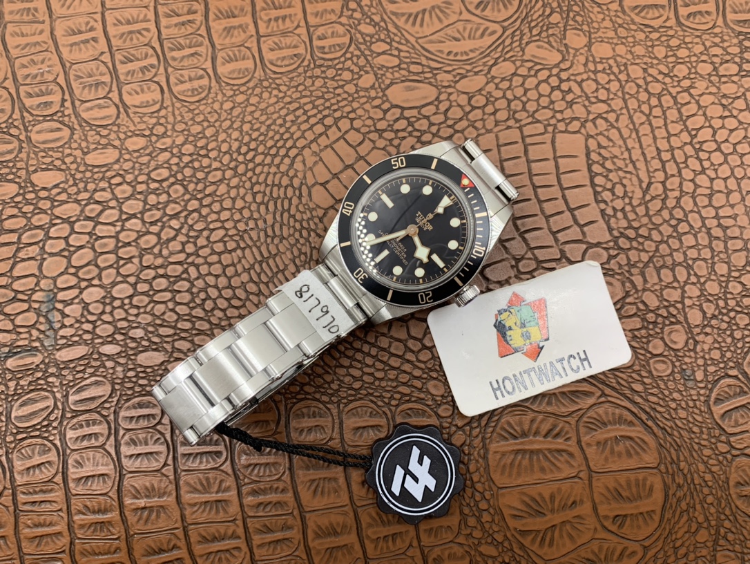 Replica Tudor Mens M79230N-0009