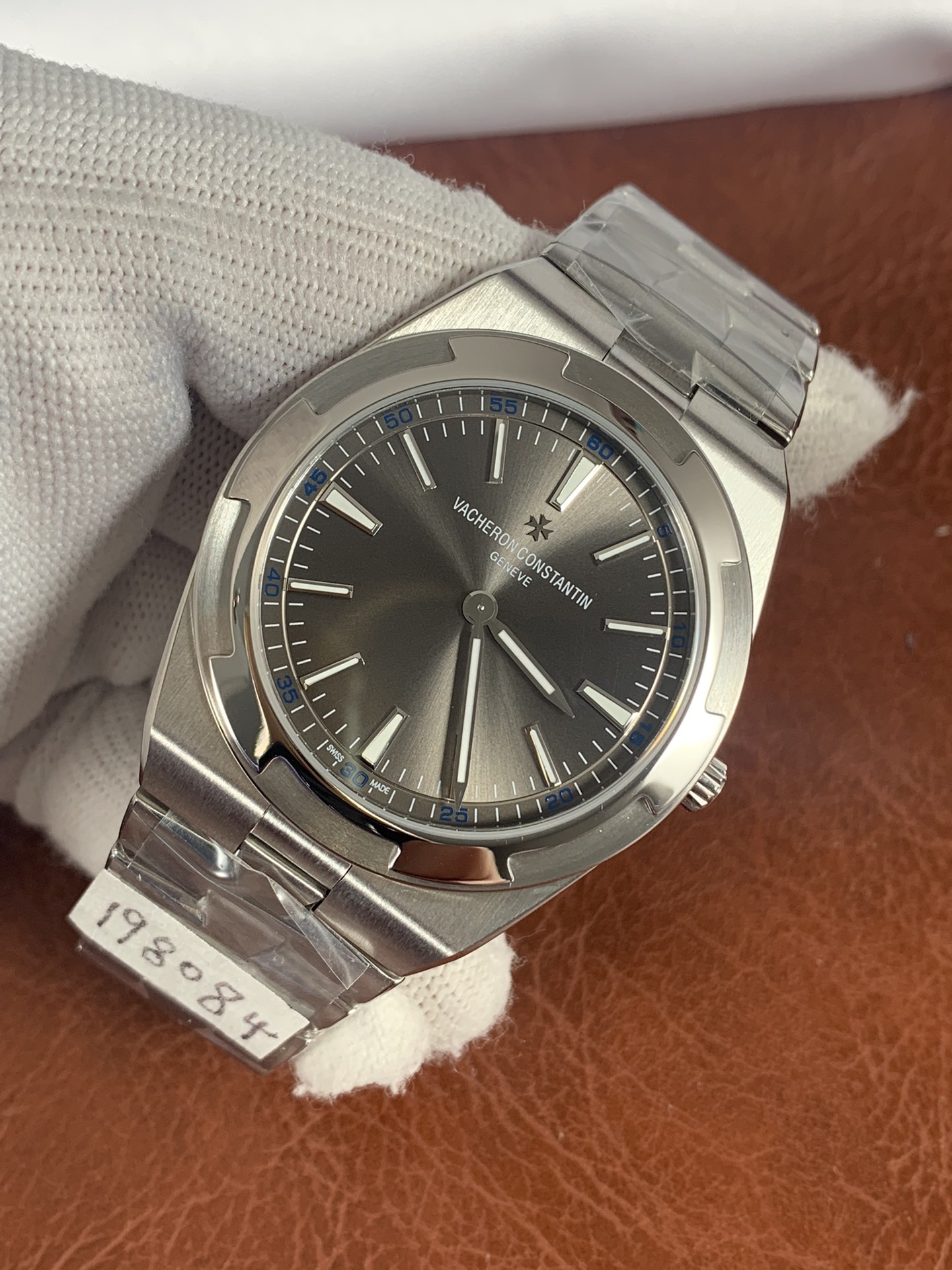Replica Vacheron Constantin Mens 2000V/120G-B122