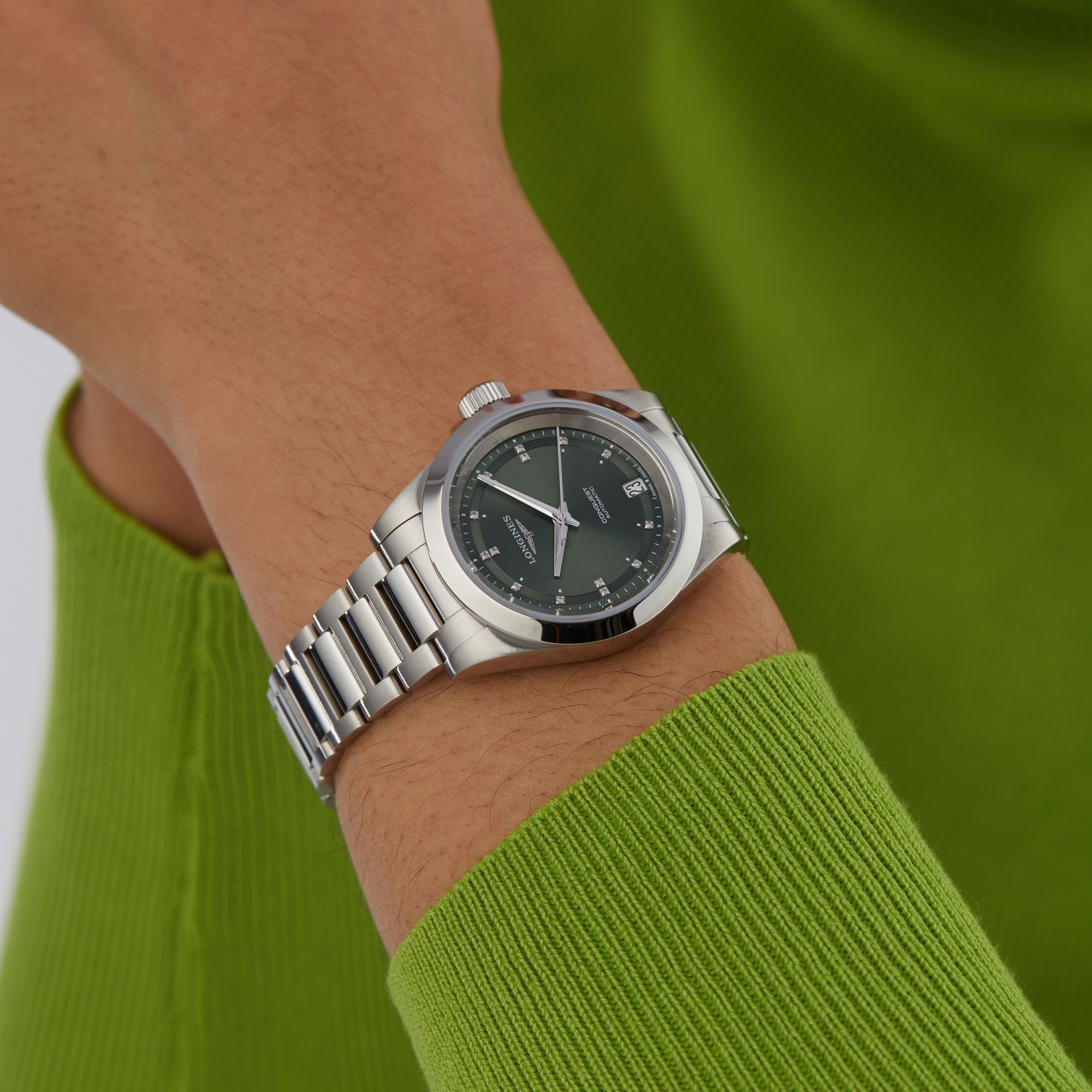 Replica Longines Conquest 34mm Ladies details Green L34304076