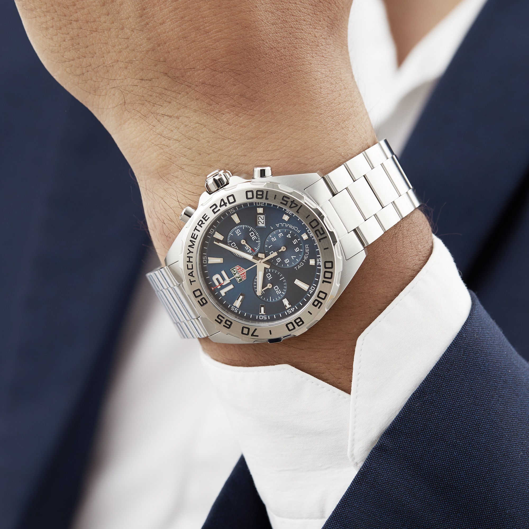 Replica TAG Heuer Formula 1 Quartz Chronograph 43mm Mens details CAZ101K.BA0842 7 Replica TAG Heuer Formula 1 Quartz Chronograph 43mm Mens details CAZ101K.BA0842