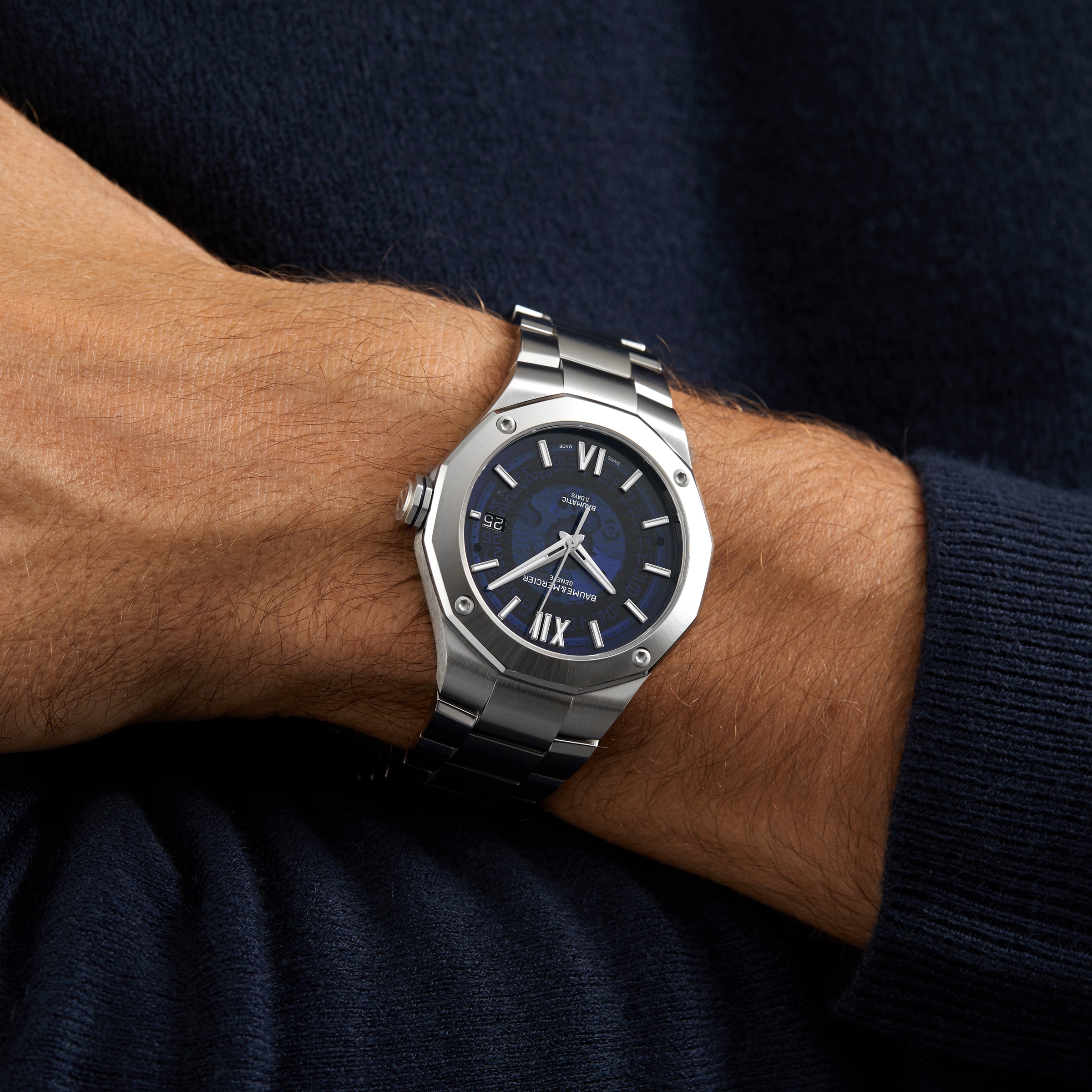 Replica Baume & Mercier Riviera 42mm Mens details Blue BM0A10616 7 Replica Baume & Mercier Riviera 42mm Mens details Blue BM0A10616