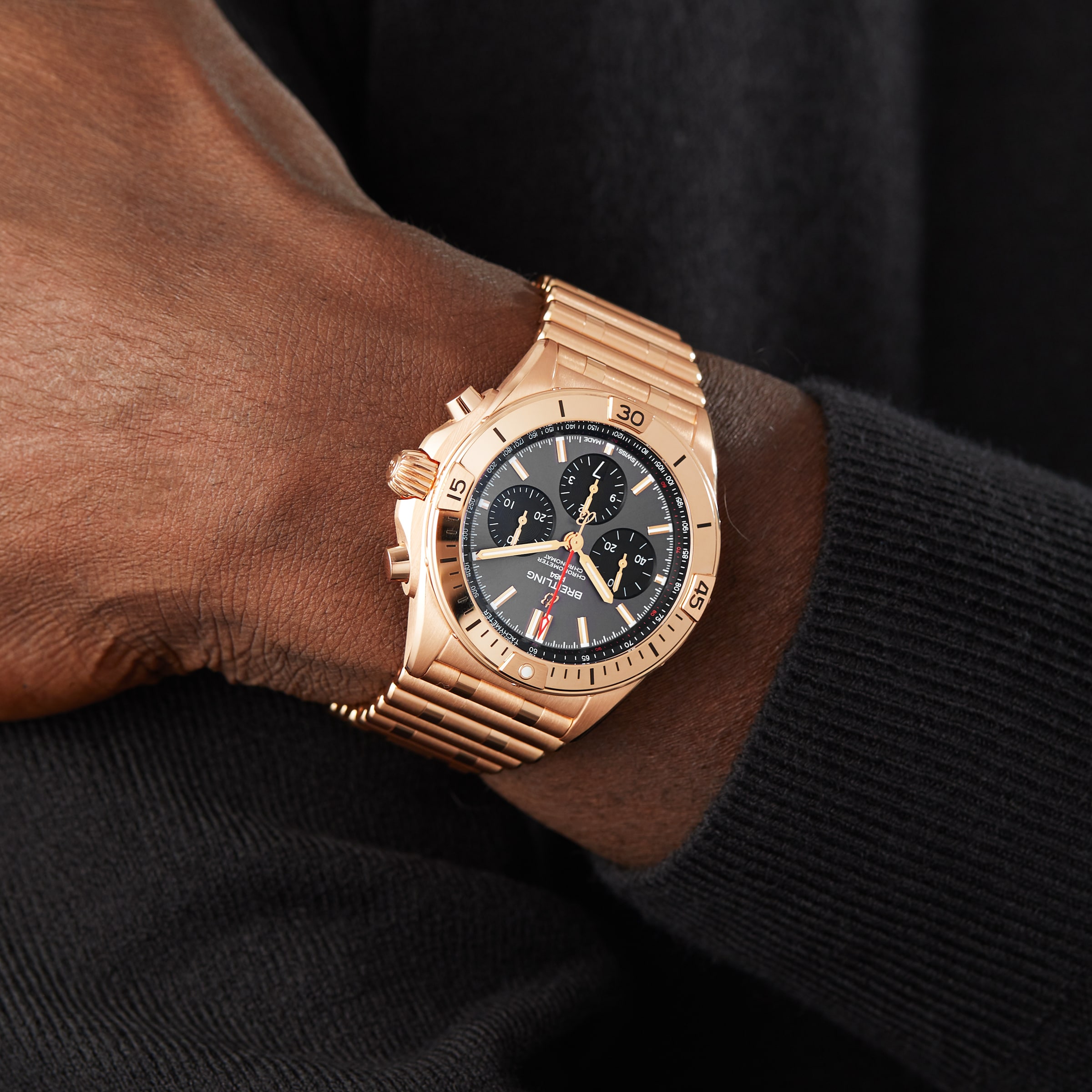 Replica Breitling Chronomat B01 42 18k Red Gold details RB0134101B1R1 7 Replica Breitling Chronomat B01 42 18k Red Gold details RB0134101B1R1