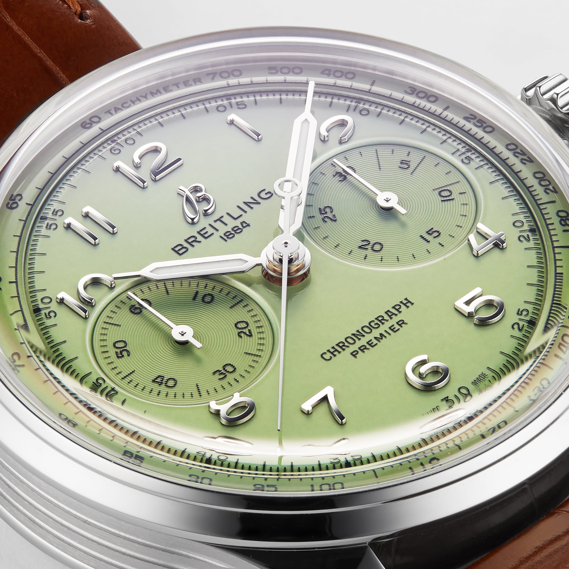 Replica Breitling Premier Heritage Chronograph 40 details AB0930D31L1P1 7 Replica Breitling Premier Heritage Chronograph 40 details AB0930D31L1P1