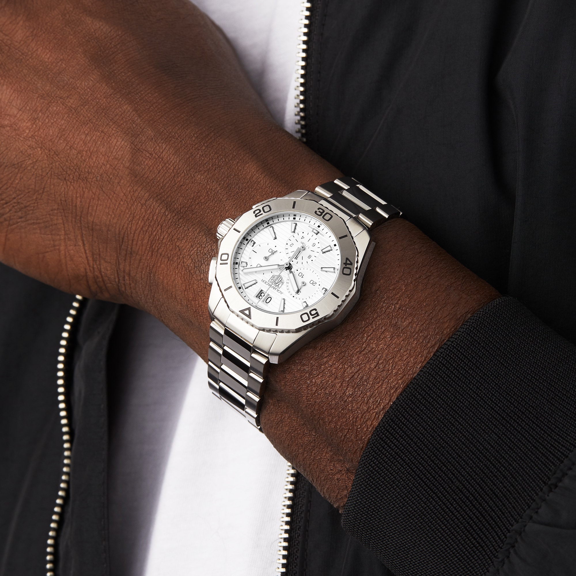 Replica TAG Heuer Aquaracer Chronograph 40mm Mens details Grey CBP1111.BA0627 7 Replica TAG Heuer Aquaracer Chronograph 40mm Mens details Grey CBP1111.BA0627