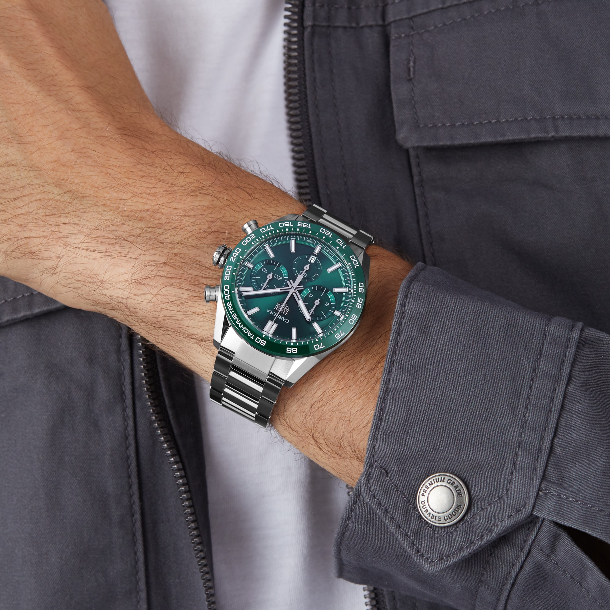 Replica TAG Heuer Carrera Chronograph 44mm Mens details Green Stainless Steel CBN2A1N.BA0643 7 Replica TAG Heuer Carrera Chronograph 44mm Mens details Green Stainless Steel CBN2A1N.BA0643