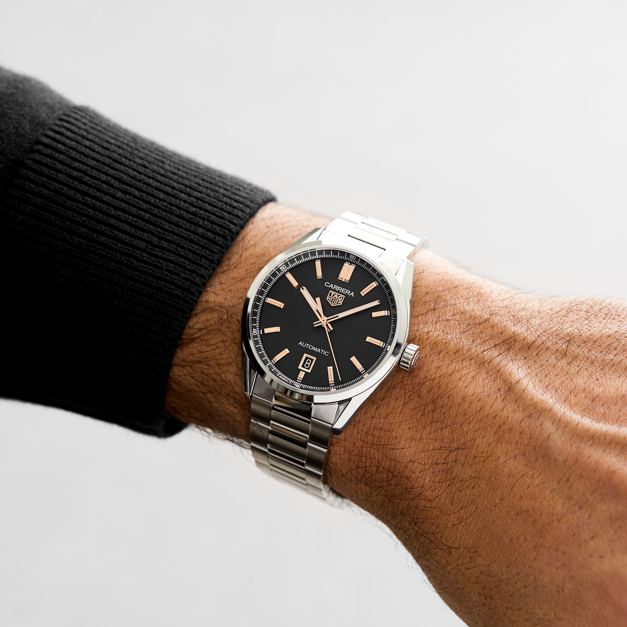 Replica TAG Heuer Carrera Three-Hand 39mm Automatic Mens details WBN2113.BA0639