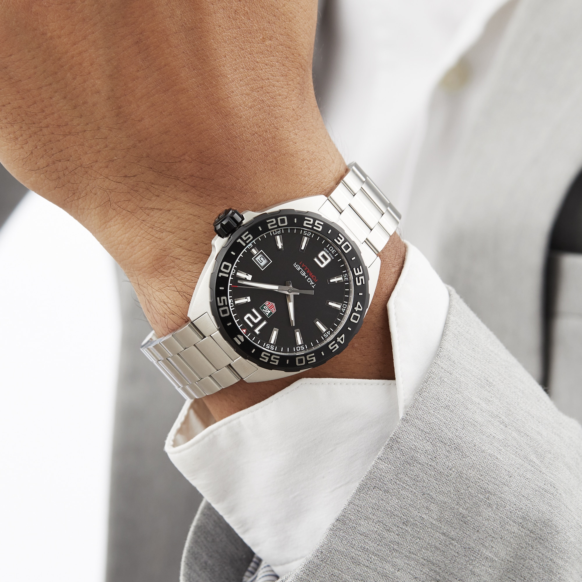 Replica TAG Heuer Formula 1 41mm Quartz Mens details WAZ1110.BA0875 7 Replica TAG Heuer Formula 1 41mm Quartz Mens details WAZ1110.BA0875