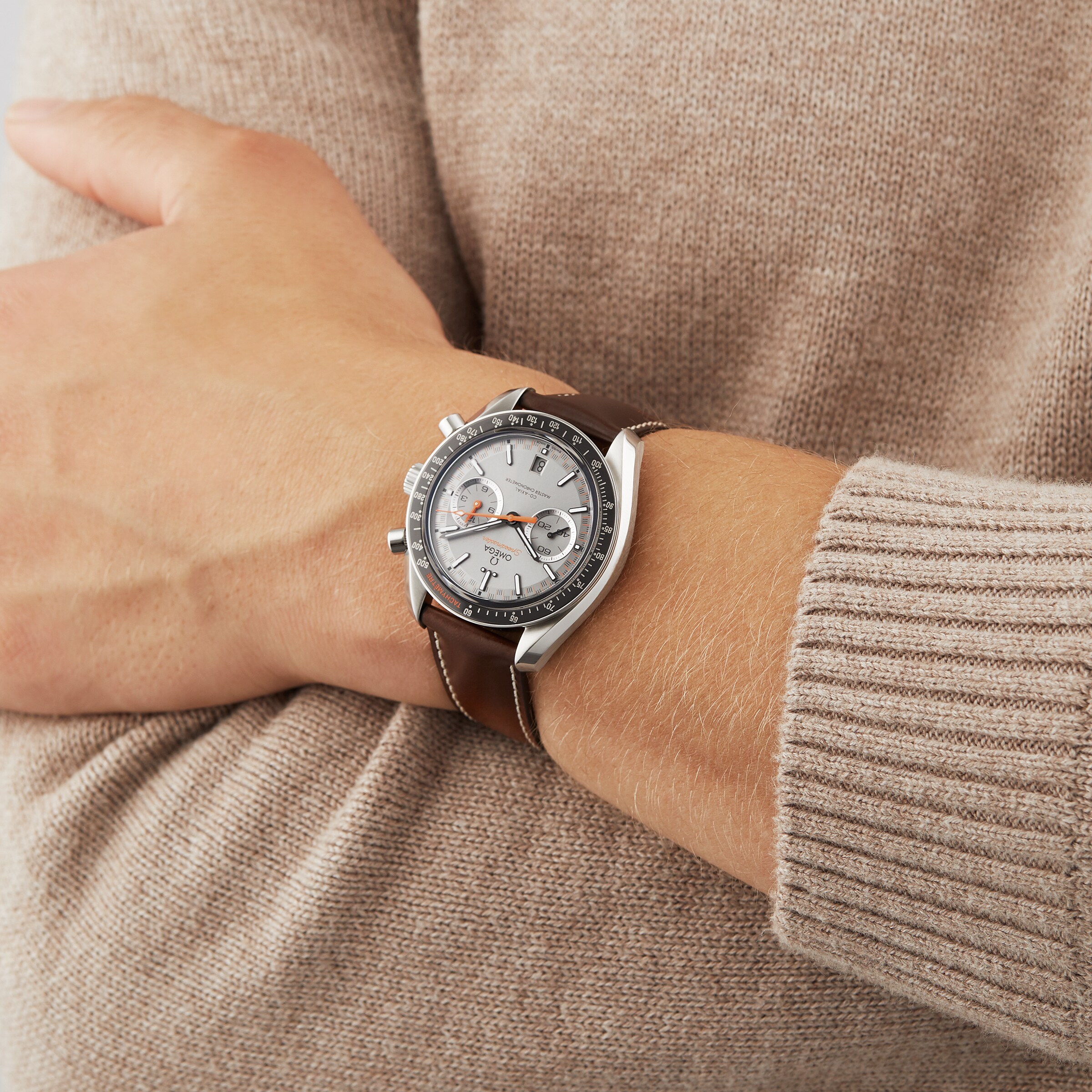Replica Omega Speedmaster Racing Co-Axial Chronograph 44.25mm Mens details O32932445106001