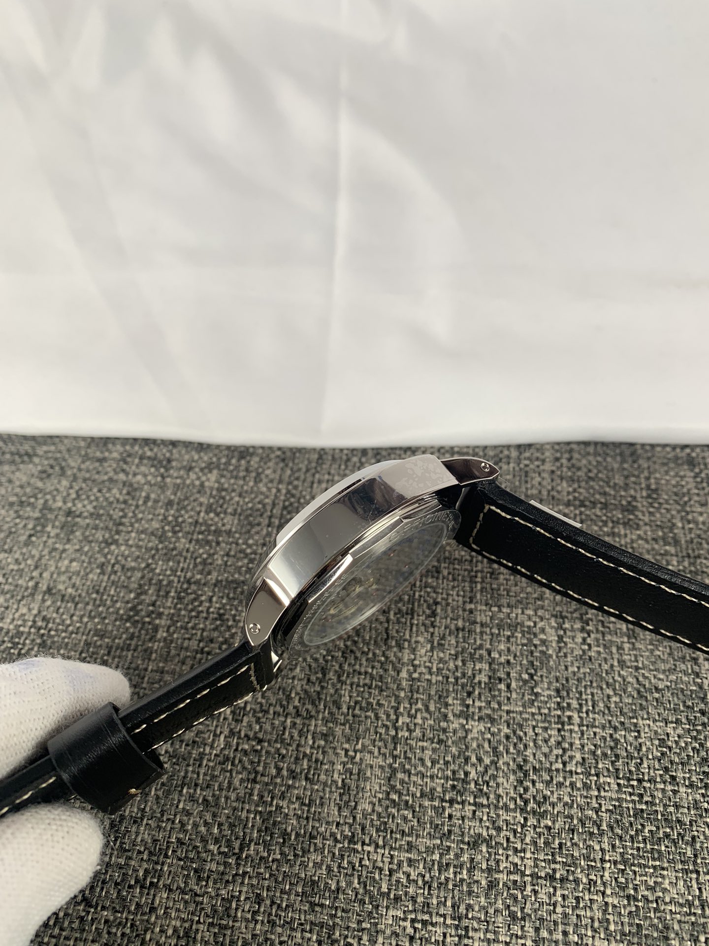 Replica Panerai Men Luminor Base 8 Giorni PAM00915 8 Replica Panerai Men Luminor Base 8 Giorni PAM00915