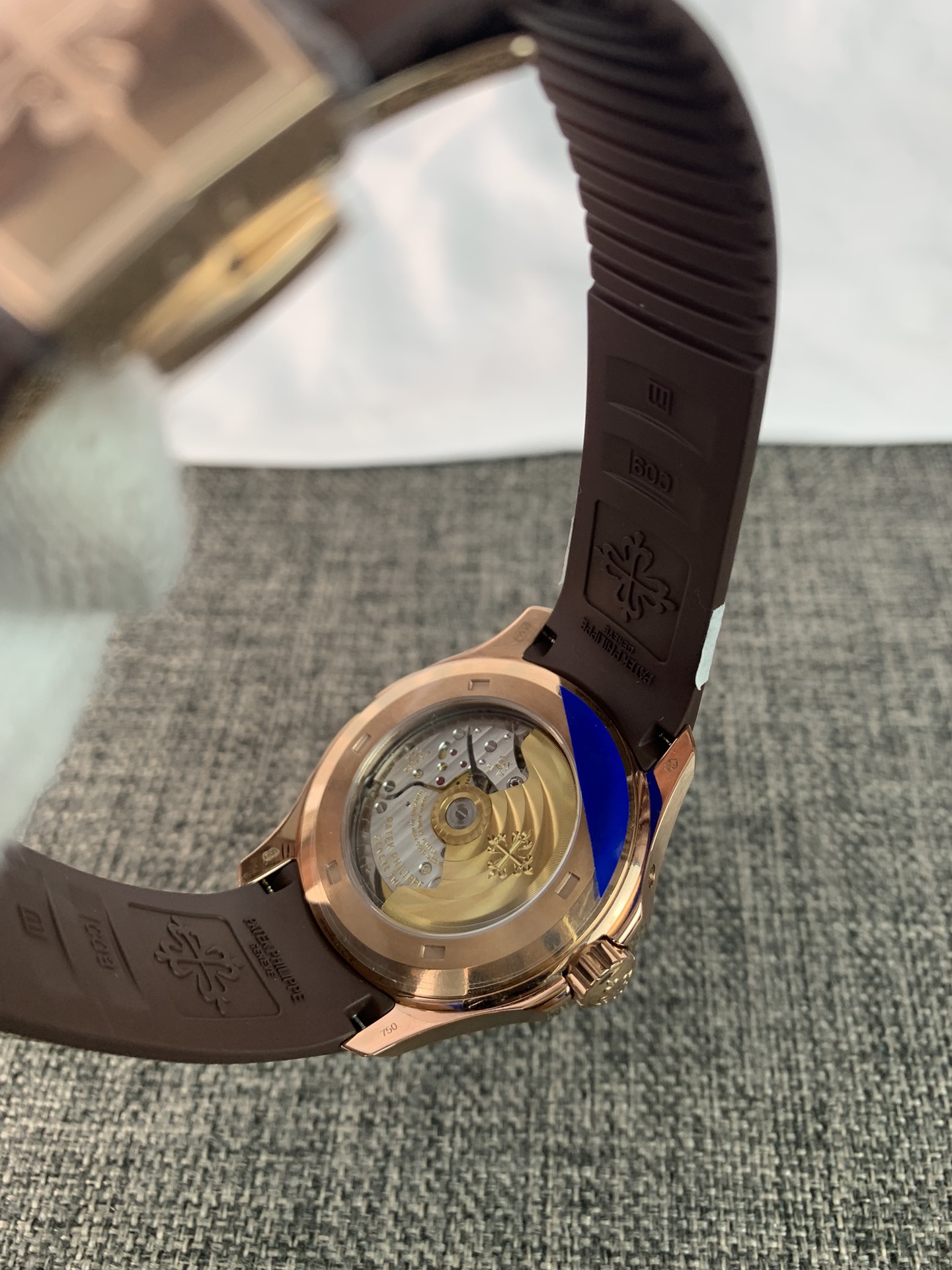 Replica Patek Philippe Men Aquanaut Ref.5164R-001