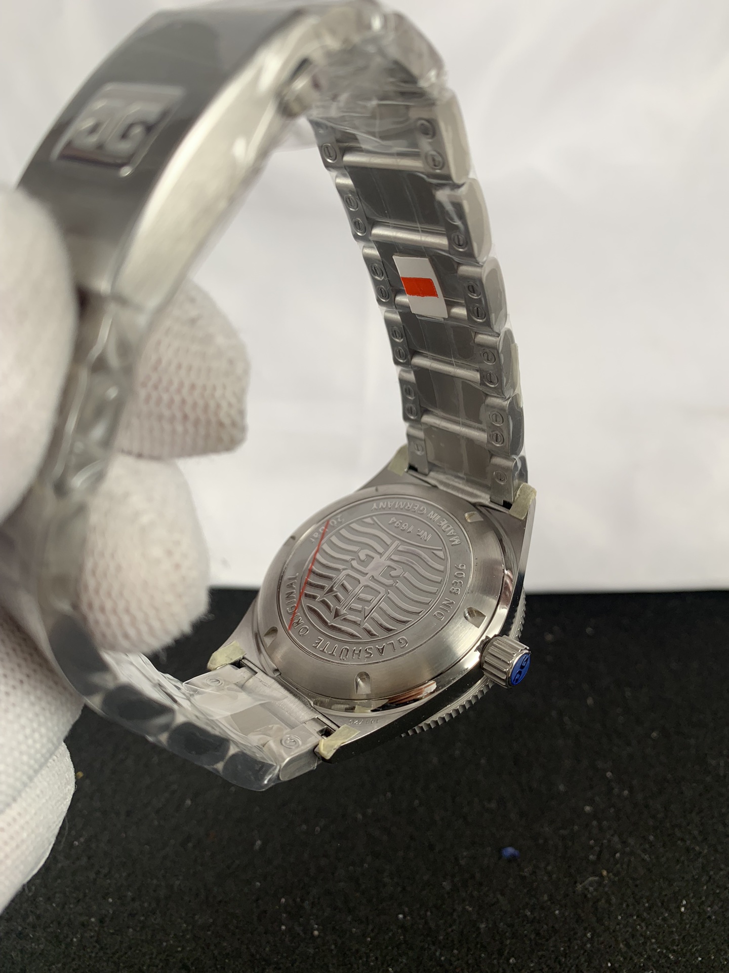 Replica Glashutte Men Original Spezialist SeaQ 1-39-11-09-81-70