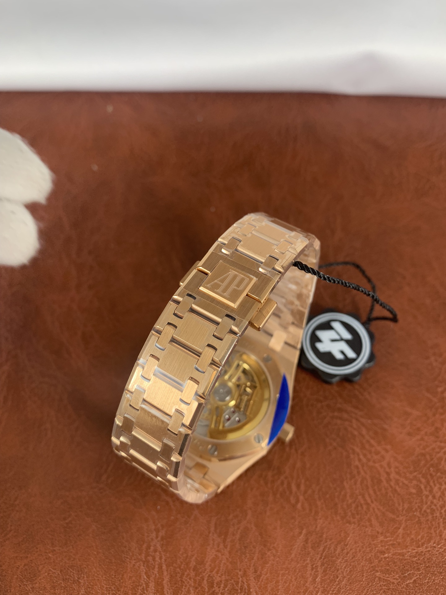 Replica Audemars Piguet Men,Women Royal Oak Jumbo 16202OR.OO.1240OR.01 8 Replica Audemars Piguet Men,Women Royal Oak Jumbo 16202OR.OO.1240OR.01