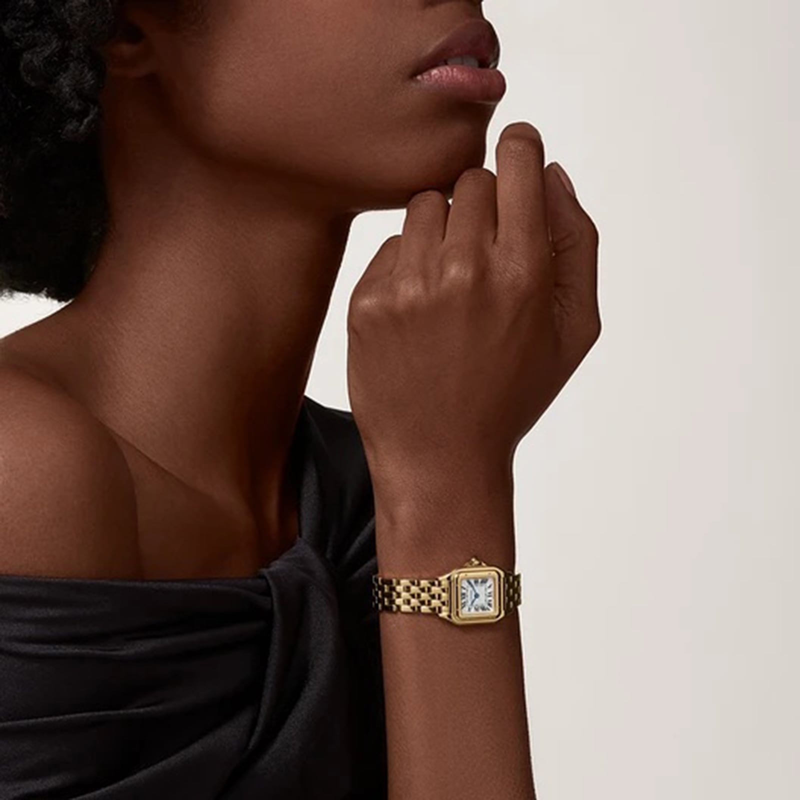 Replica Cartier Panthere de Cartier details small model quartz movement. Case in yellow gold 750/1000 dimensions: 23 mm x 30 mm WGPN0038 8 Replica Cartier Panthere de Cartier details small model quartz movement. Case in yellow gold 750/1000 dimensions: 23 mm x 30 mm WGPN0038