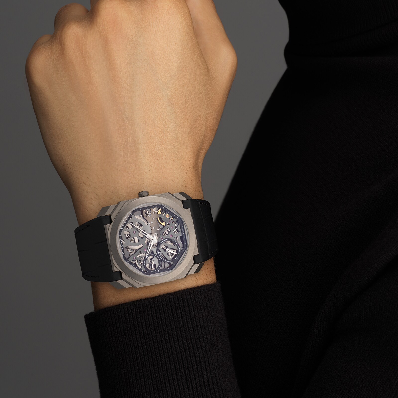 Replica Bvlgari Octo Finissimo details 102714 8 Replica Bvlgari Octo Finissimo details 102714