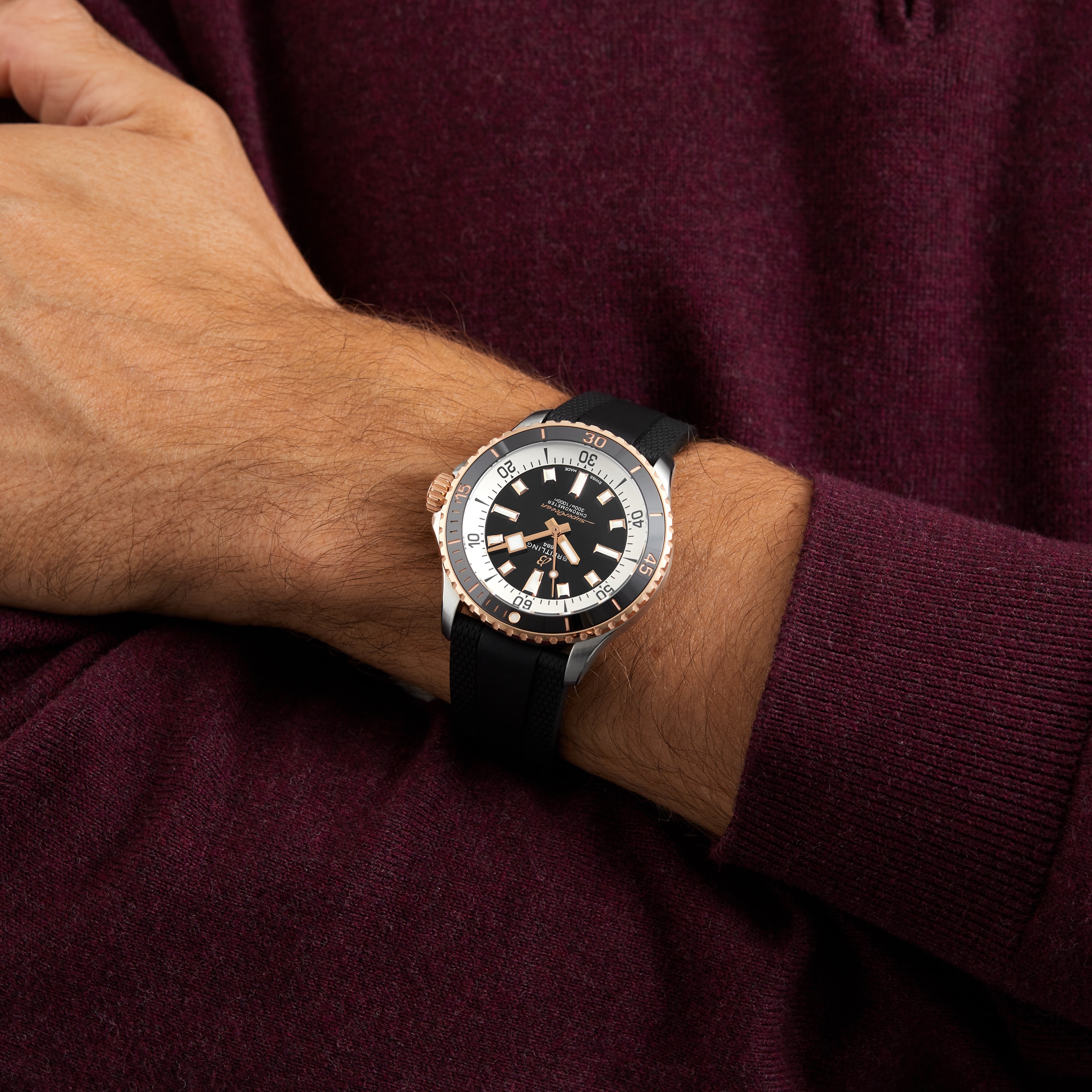 Replica Breitling Superocean Automatic 42 Stainless Steel 18k Red Gold details U17375211B1S1 8 Replica Breitling Superocean Automatic 42 Stainless Steel 18k Red Gold details U17375211B1S1