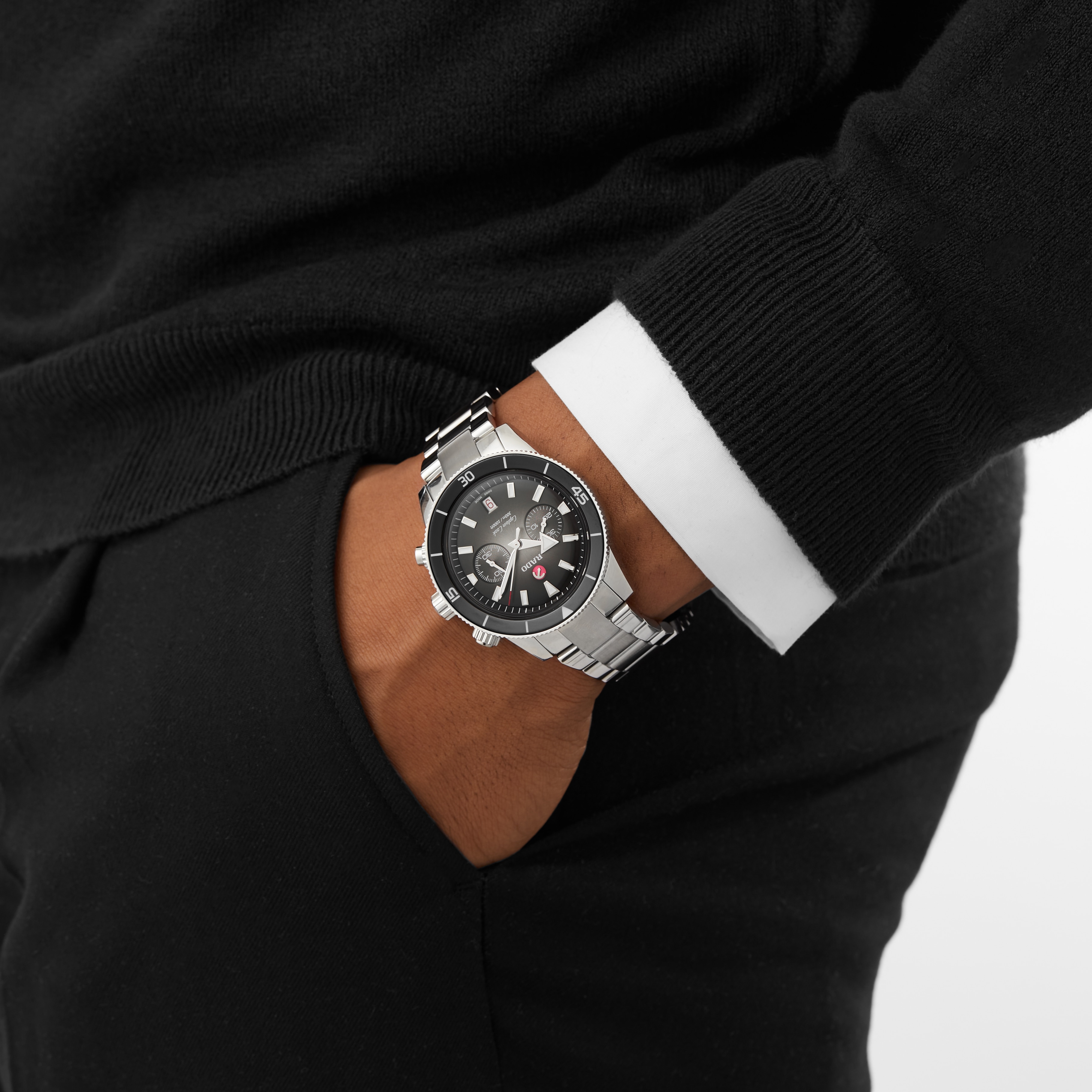 Replica Rado Captain Cook Chronograph 43mm R32145158