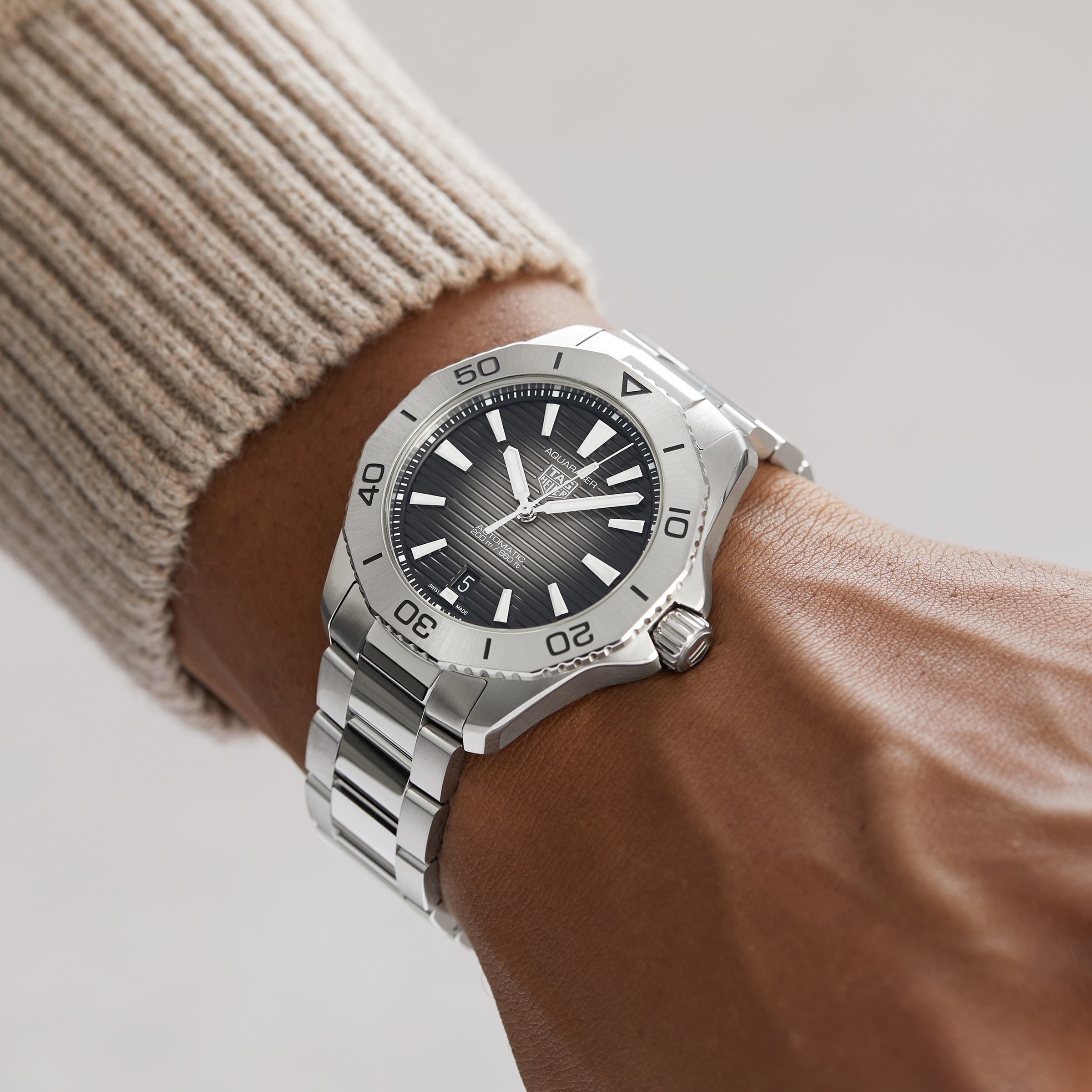 Replica TAG Heuer Aquaracer Professional 200 40mm Mens details WBP2110.BA0627 9 Replica TAG Heuer Aquaracer Professional 200 40mm Mens details WBP2110.BA0627