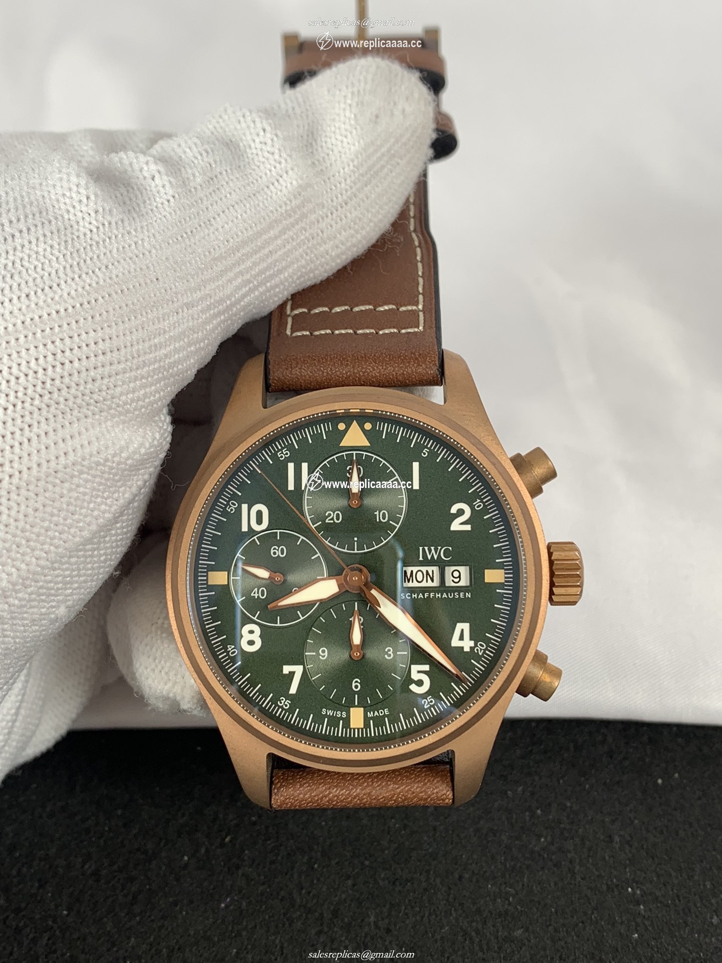 IWC Men Spitfire IW329702 1 IWC Men Spitfire IW329702