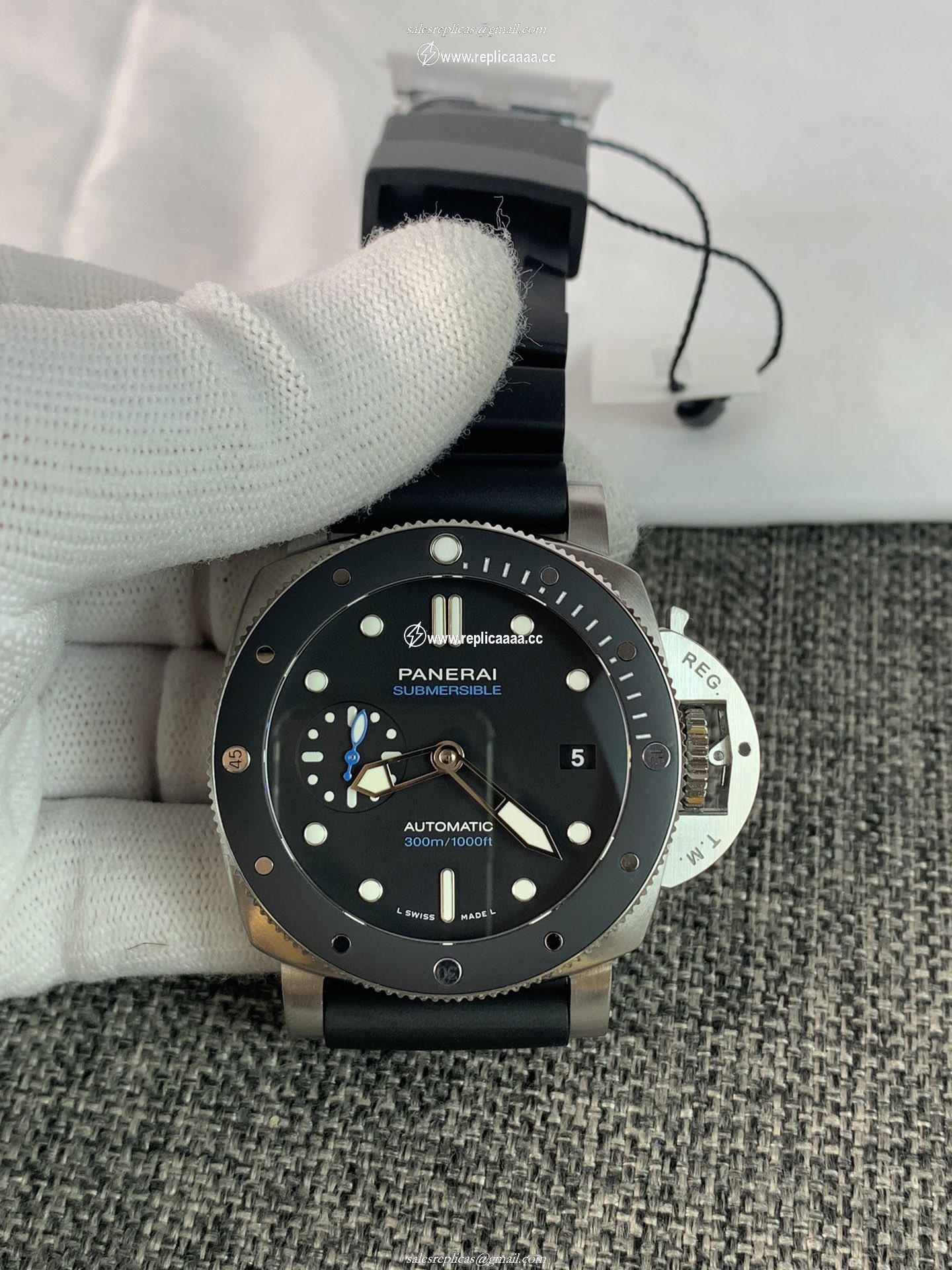 Panerai Men Luminor PAM00683 1 Panerai Men Luminor PAM00683