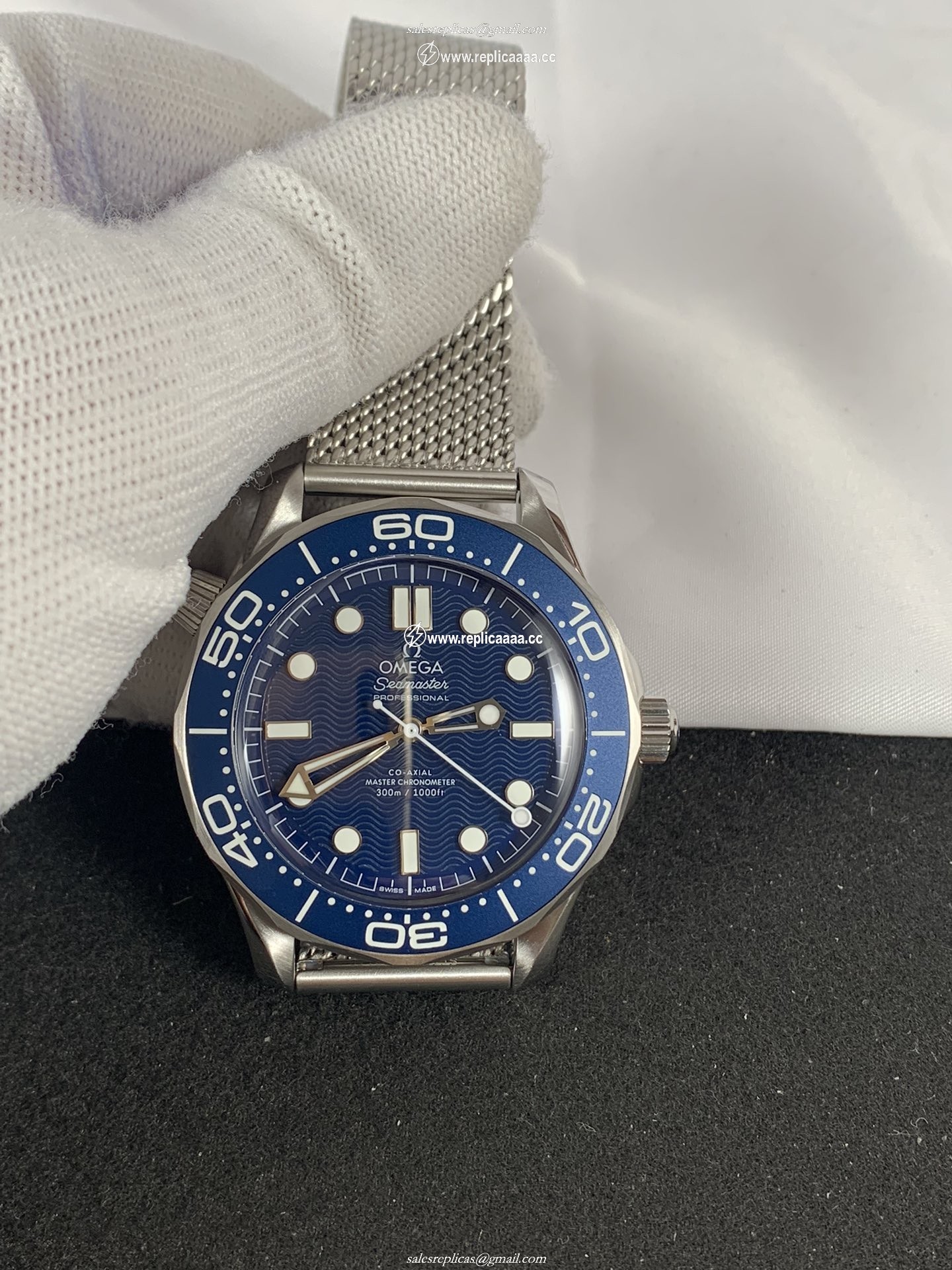 Omega Men Seamaster Diver Green 300m Co-Axial