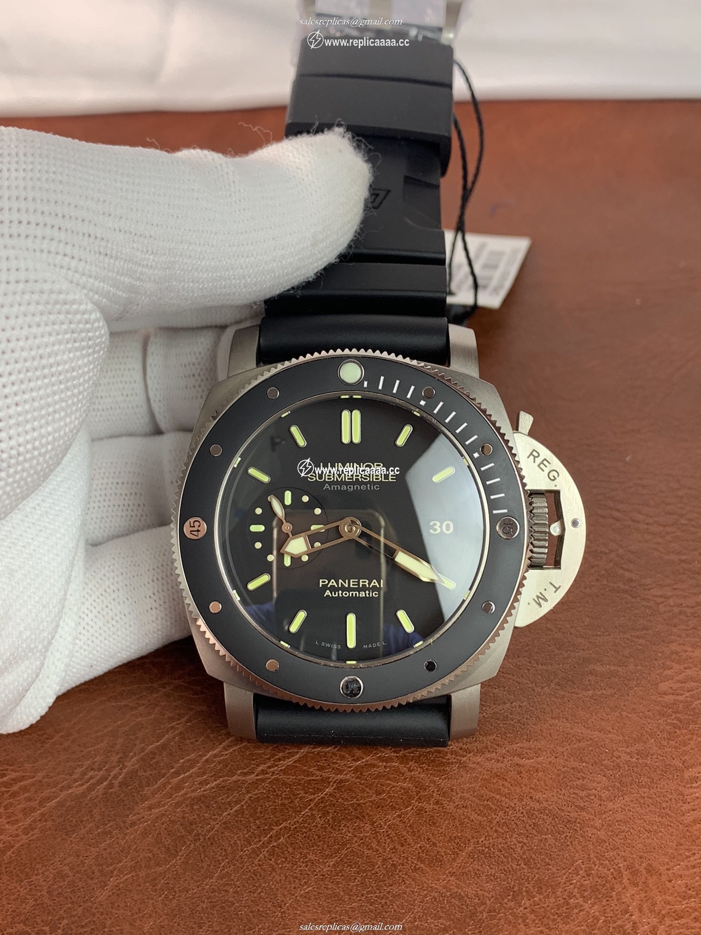 Panerai Men Luminor PAM00389