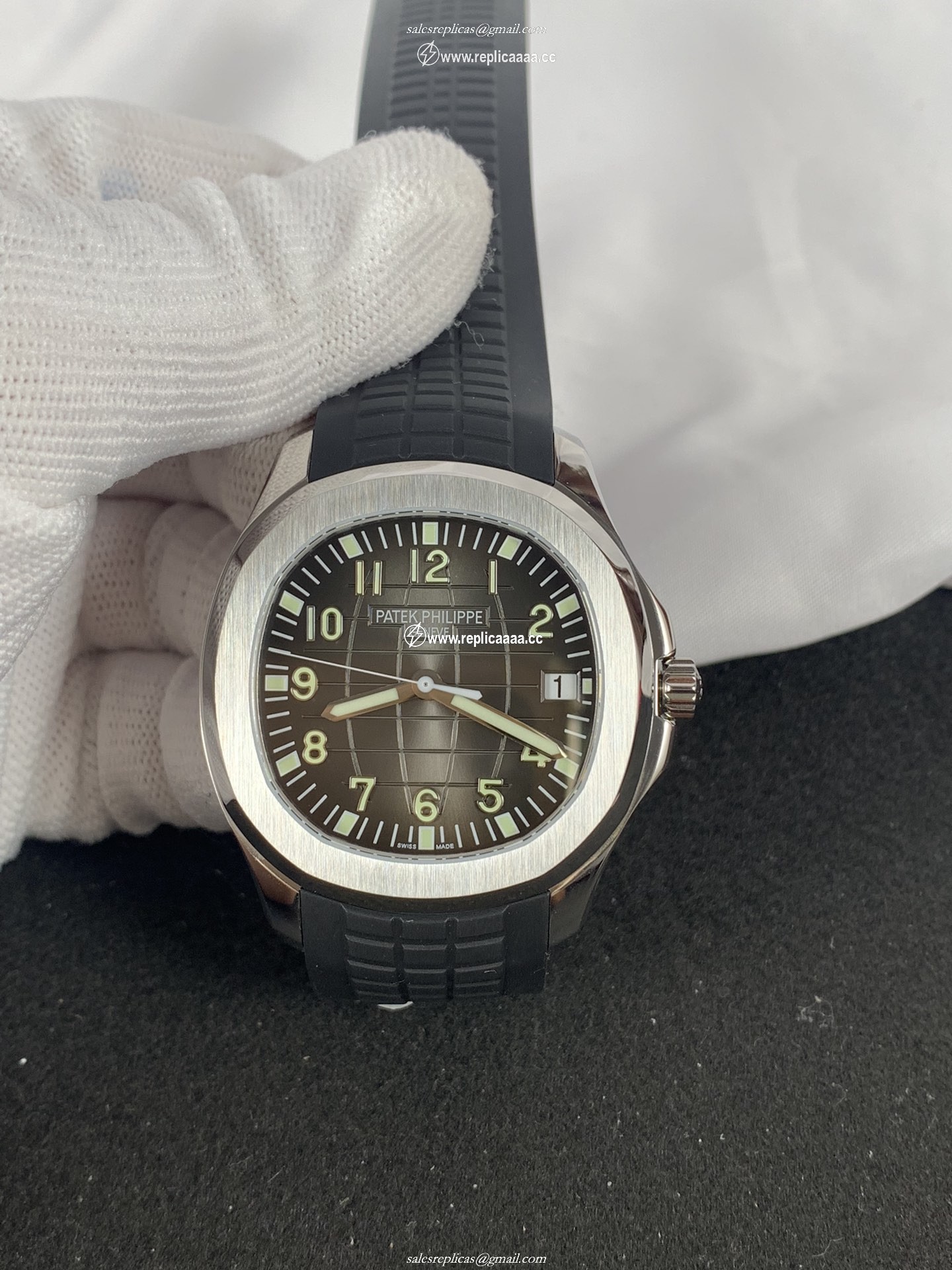 Patek Philippe Men Aquanaut 5167A-001