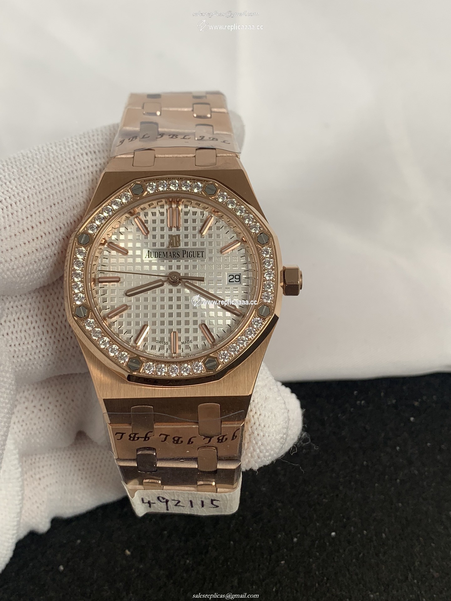 Audemars Piguet Men Royal Oak Ref.77351OR.ZZ.1261OR.01