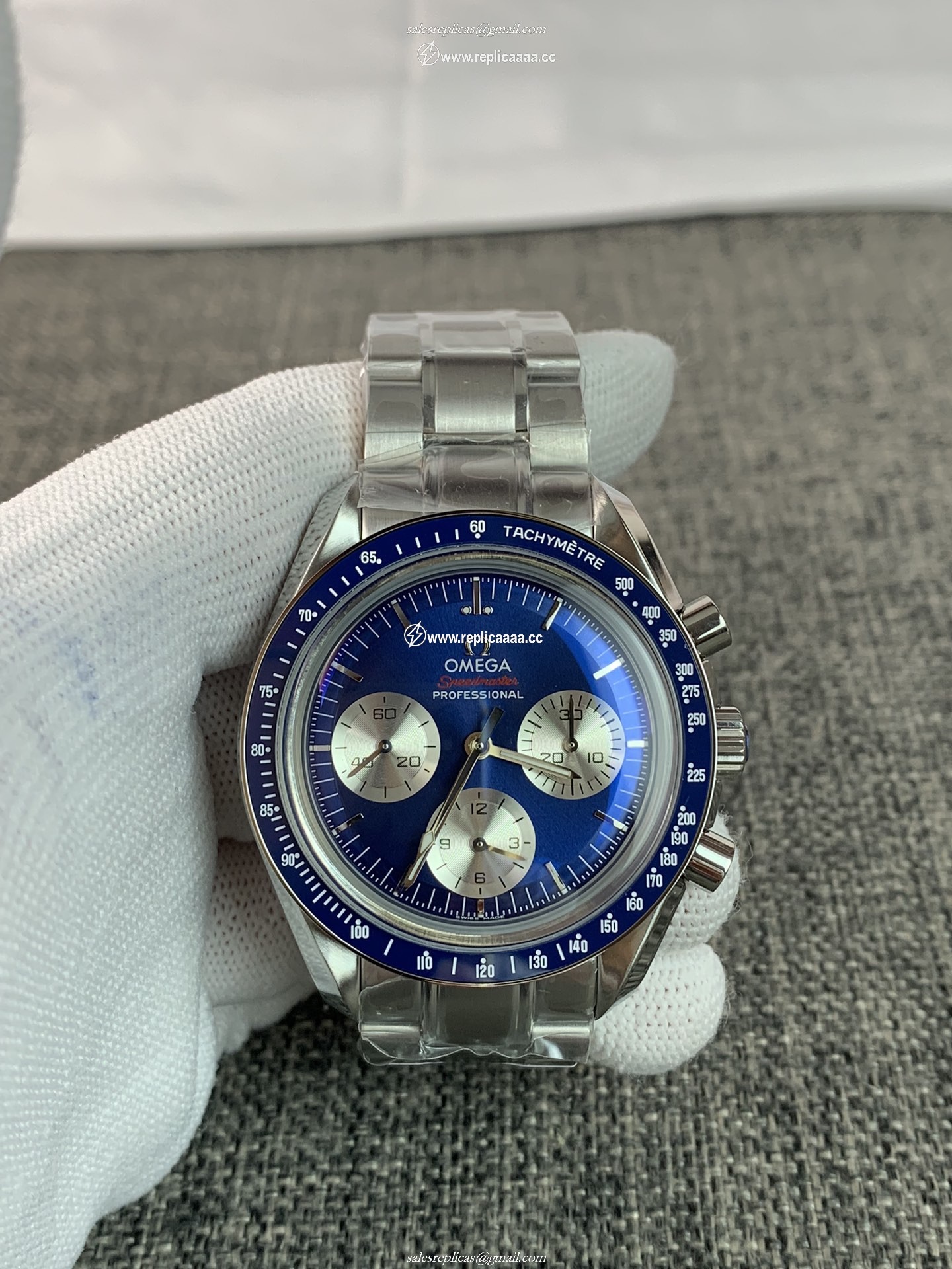 Omega Men Speedmaster Professional Moonwatch 42mm 522.30.42.30.03.001 1 Omega Men Speedmaster Professional Moonwatch 42mm 522.30.42.30.03.001