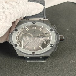 Hublot Men King Power Foudroyante Zirconium 715.ZX.1127.RX