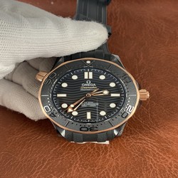 Omega Men Seamaster Diver 300m Co-Axial