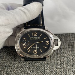 Panerai Men Luminor Base 8 Giorni PAM00915