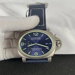 Panerai Men Luminor PAM01117
