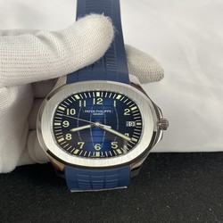 Patek Philippe Men Aquanaut Ref.5168